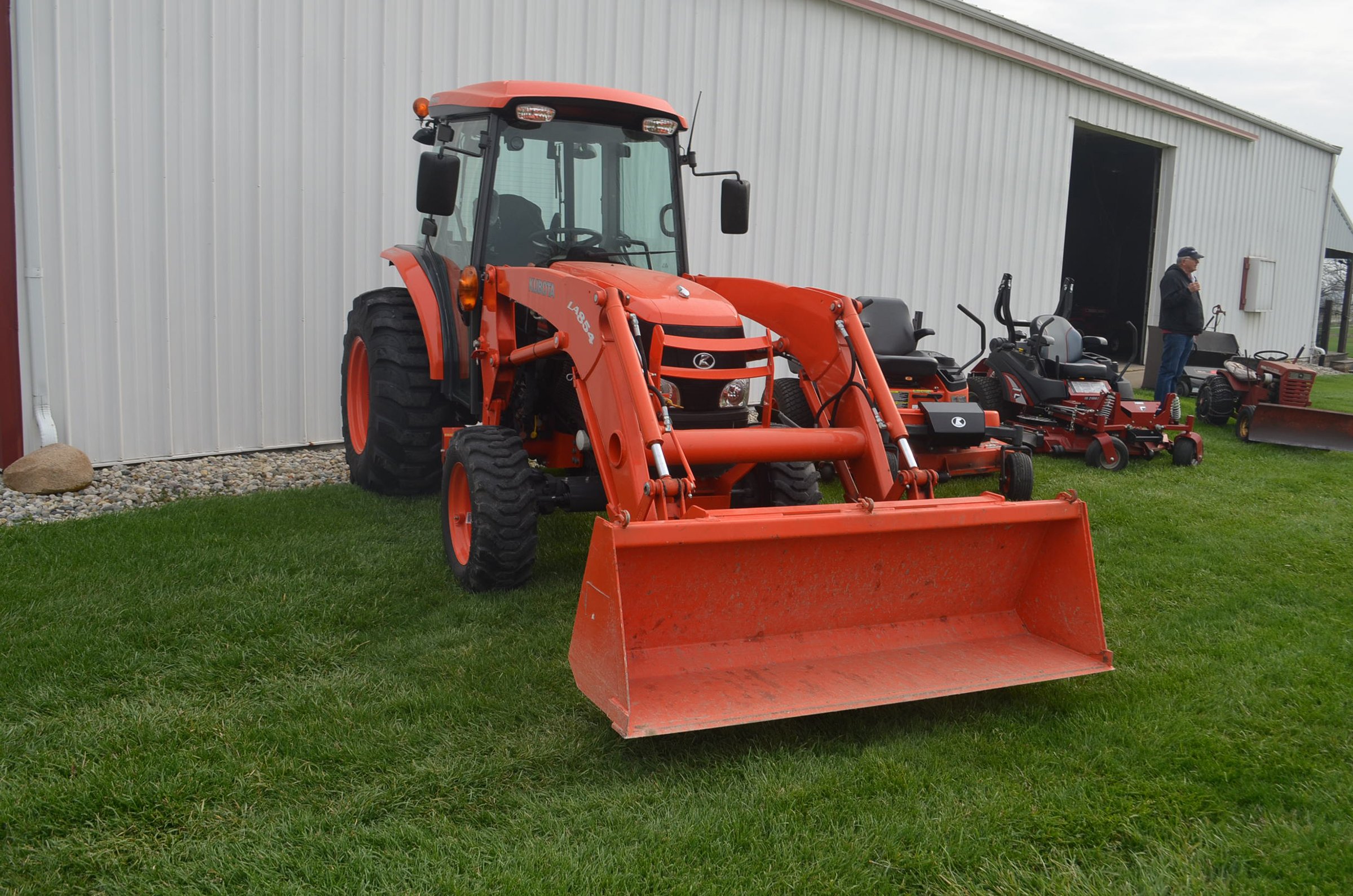 Property photo 2 - 2 MAJOR AUCTIONS - REAL ESTATE & PERSONAL PROPERTY AUCTION IN EAST ALLEN COUNTY, INDIANA